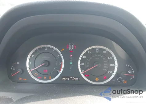 2011 Honda Accord 2.4 Lx from USA, damaged, VIN 1HGCP2F37BA115683